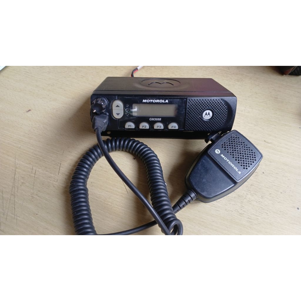 radio motorola gm3688 vhf