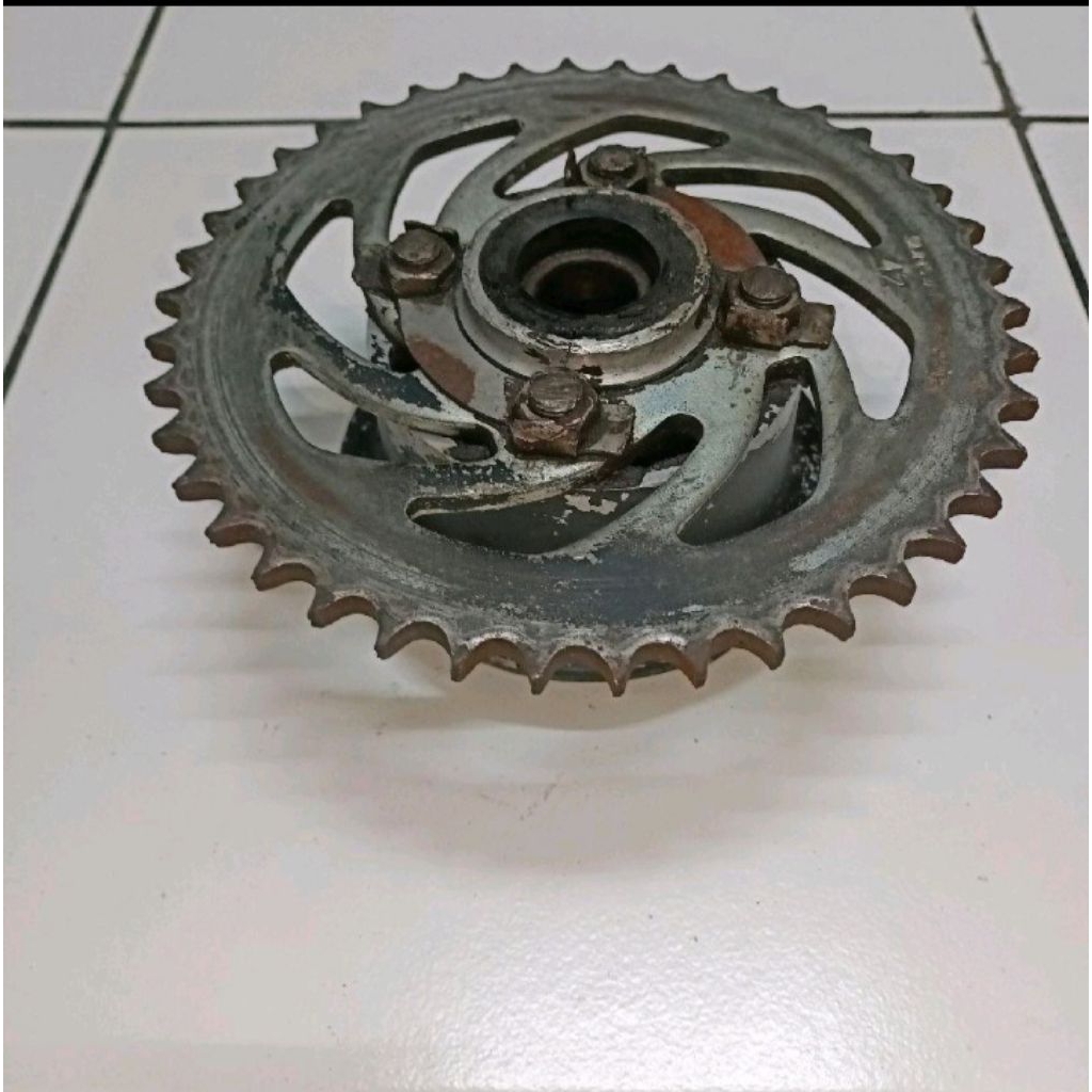 Nap nep gir gear belakang kiri kawasaki zx130 zx 130