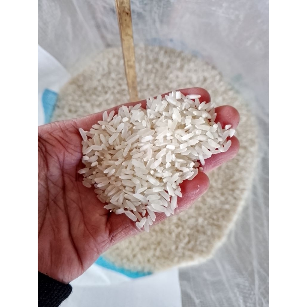 

5KG Beras Super Kualitas Baik Dengan Harga Ekonomis