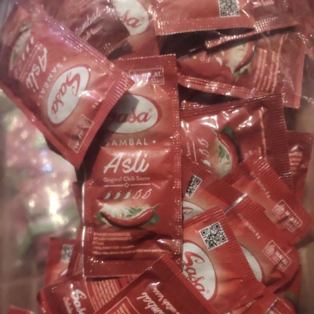 

saus sambal dan saus tomat merk sasa sachet isi 48 pcs perpax harga 12000