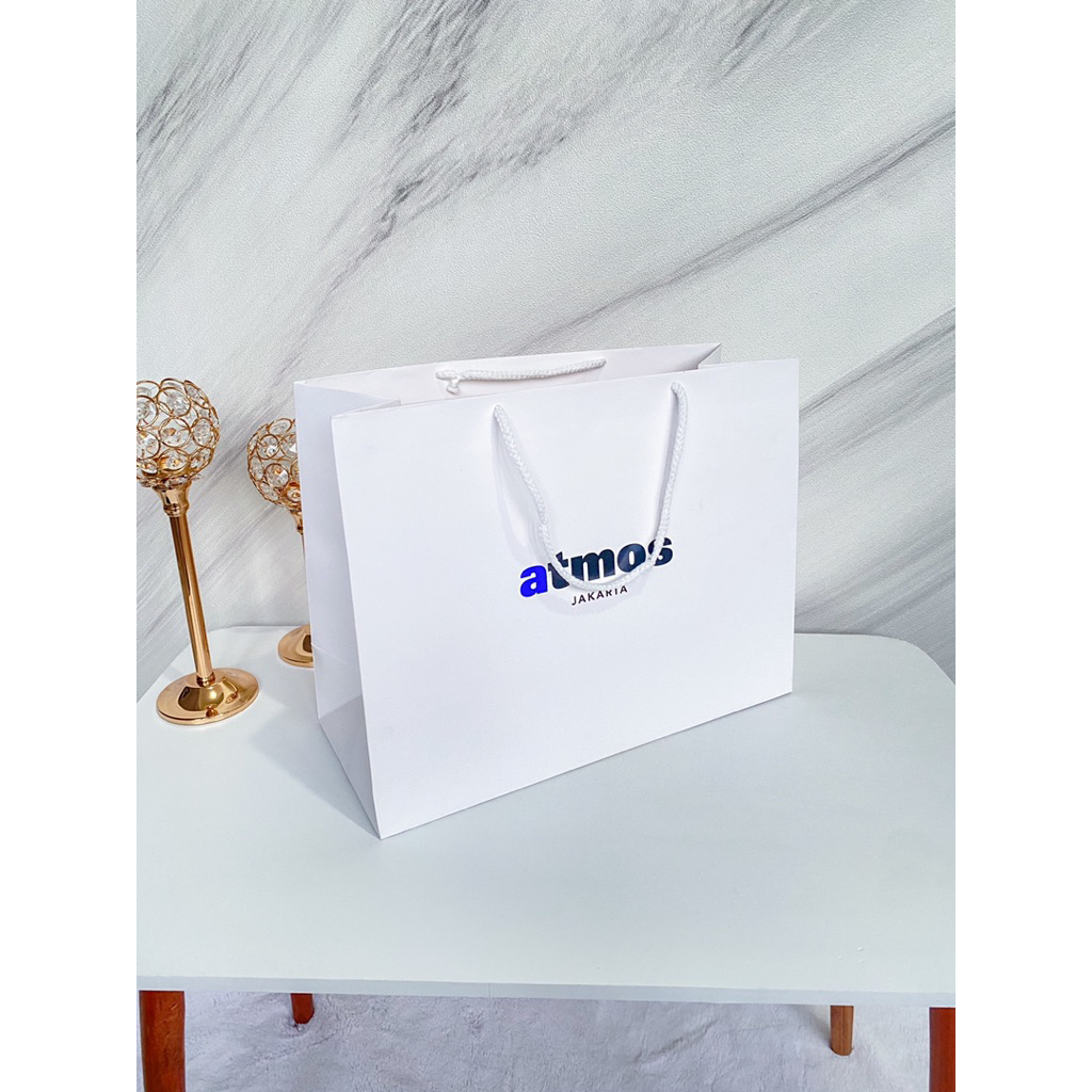 

Paper Bag Atmos Merk Sepatu Bungkus Kado Fashion Mall