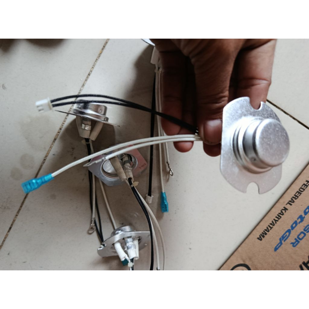 THERMOSTAT RICE COOKER MAGICOM