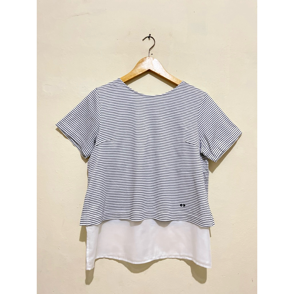 Preloved McGREGOR Blouse Salur Kombi Wanita Second