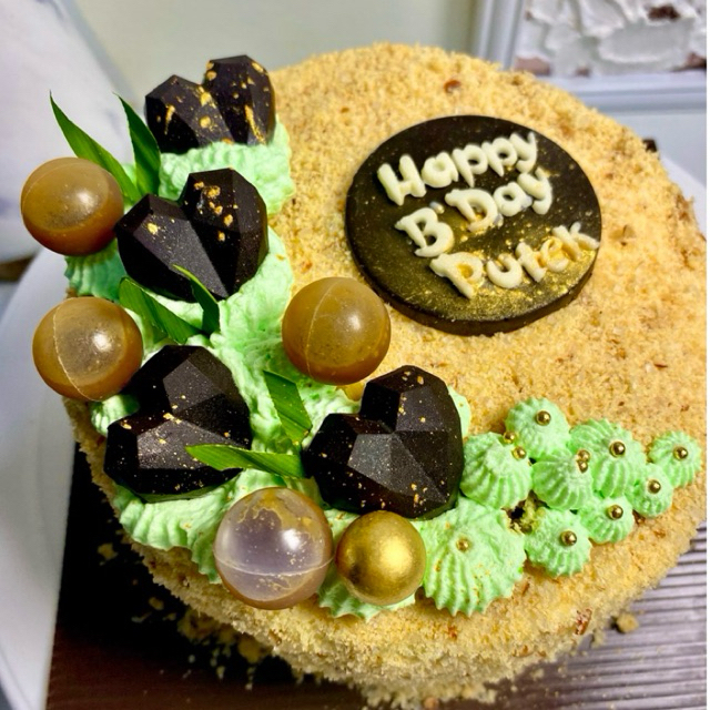 

Klepon cake with brown sugar sauce 20 Cm Traditional Cake Luxury Taste