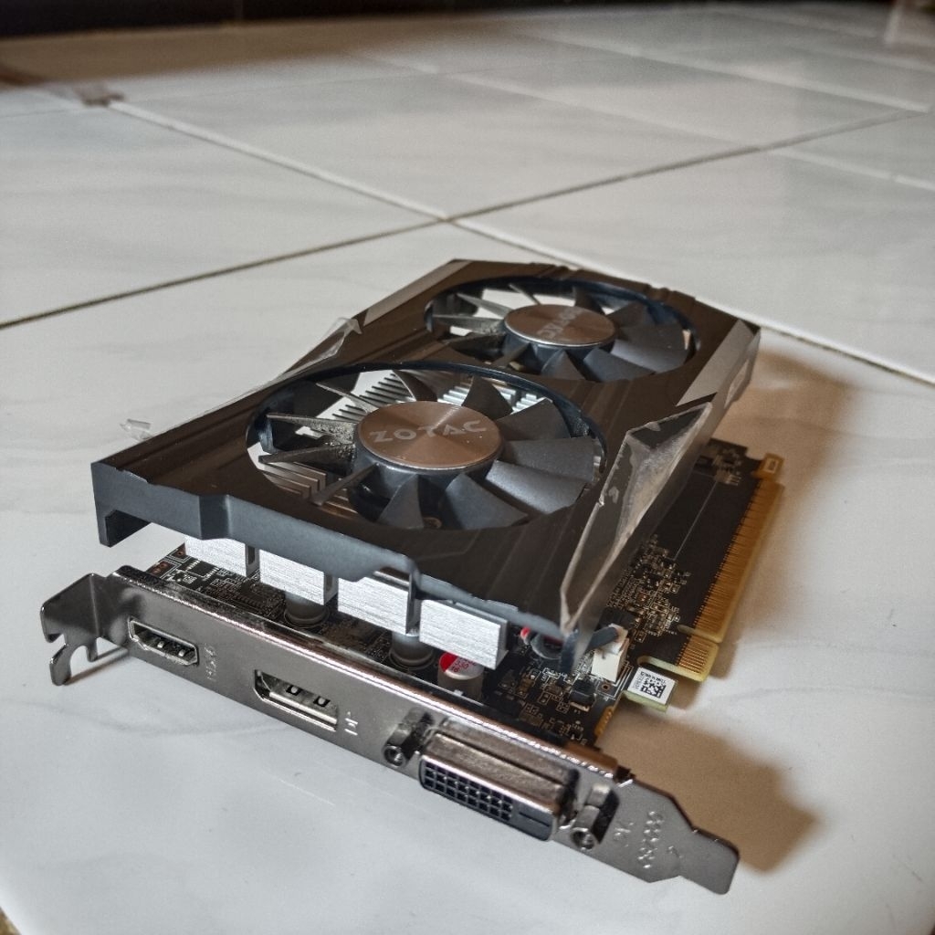 VGA Zotac GTX 1050 Ti 4 GB