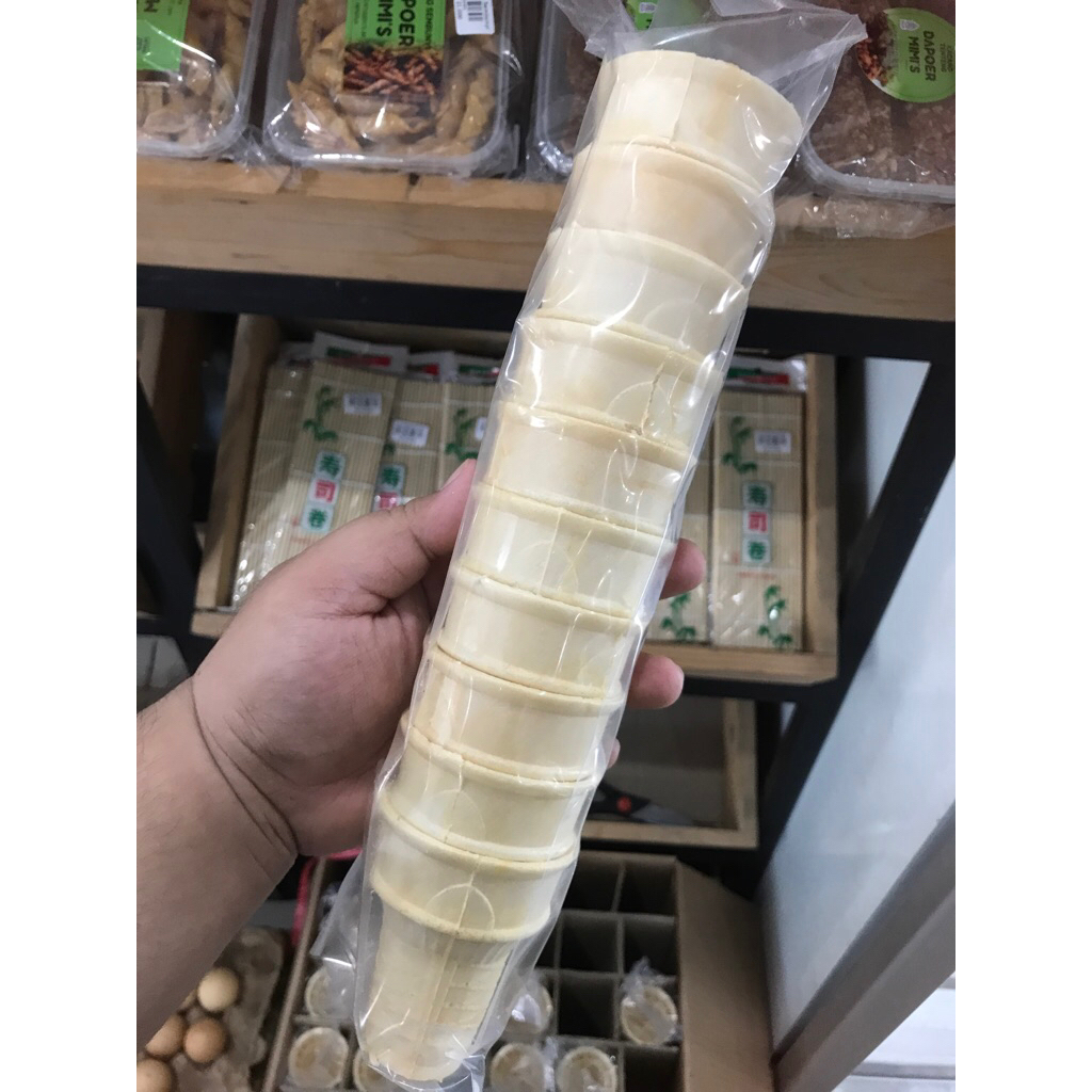 

Cone Ice Cream isi 10rb