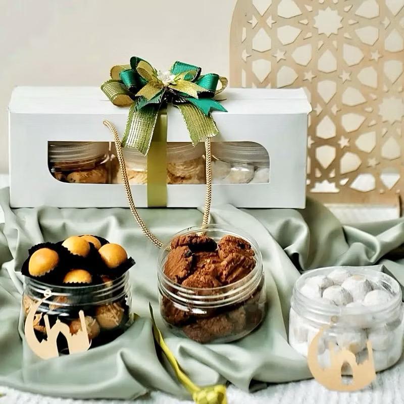 

Tas Kotak Hampers Kue Roti Cake Warna Putih Muat 2 Toples