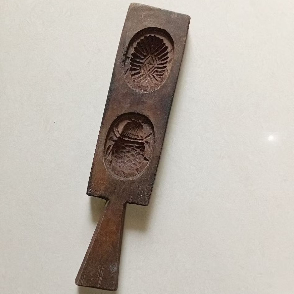 Cetakan Kue Bulan Motif Ukiran Kayu