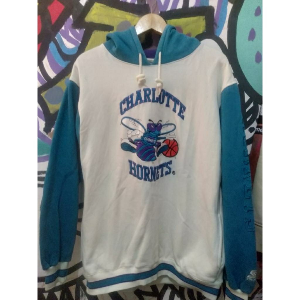 jakethoddiepriawanita | VINTAGE 90s STARTER CHARLOTTE HORNETS NBA