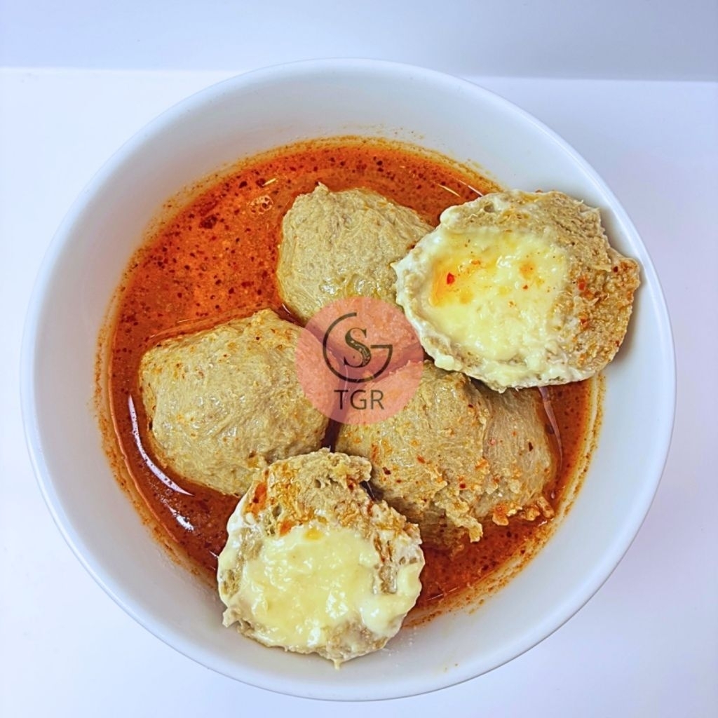 

bakso keju muncrat isi 4 sambal Chili oil pedas keju meleh BY RAYYA | baso full keju viral | bakso viral full daging + keju | jajanan viral / cemilan viral