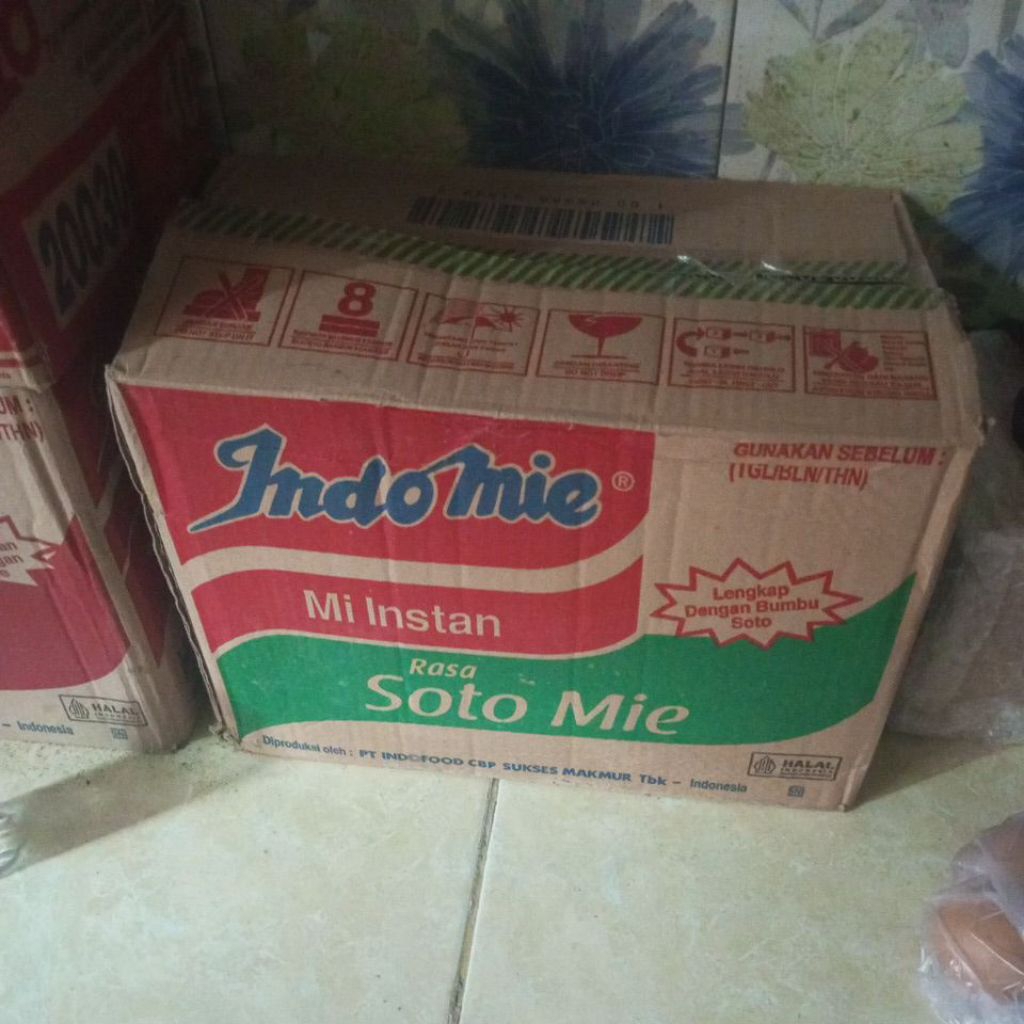 

Indomie soto 1 kardus