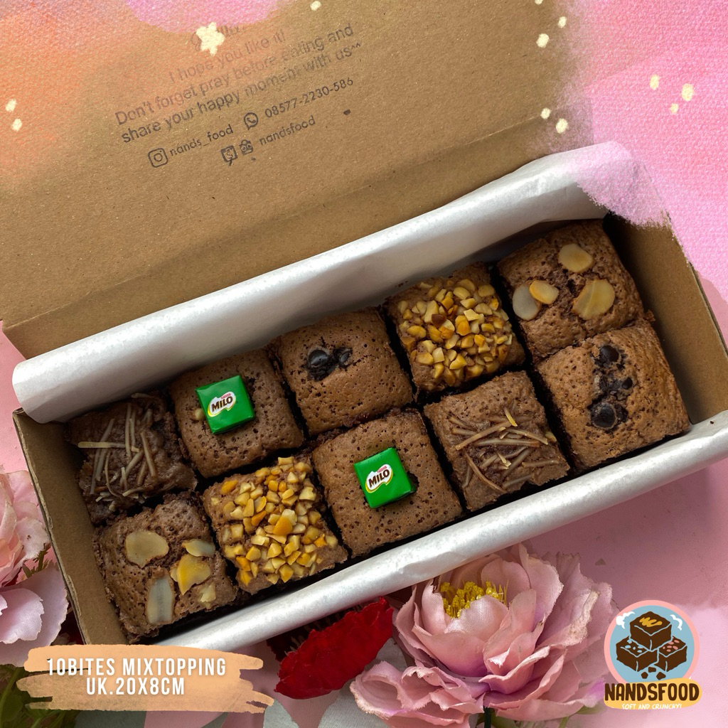

Fudgy Brownies / Brownies Skat 10bites by Nands Food Full Chocolate Terenak!
