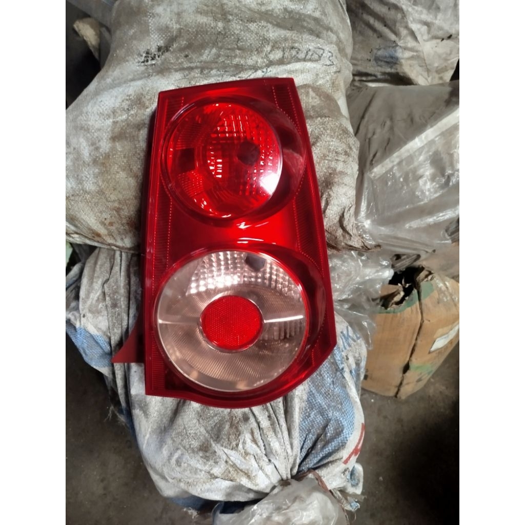 LAMPU BELAKANGAN KIA PICANTO 2009-2012, STOP REM PICANTO 2009-2012,LAMPU REM KIA PICANTO 2009-2012
