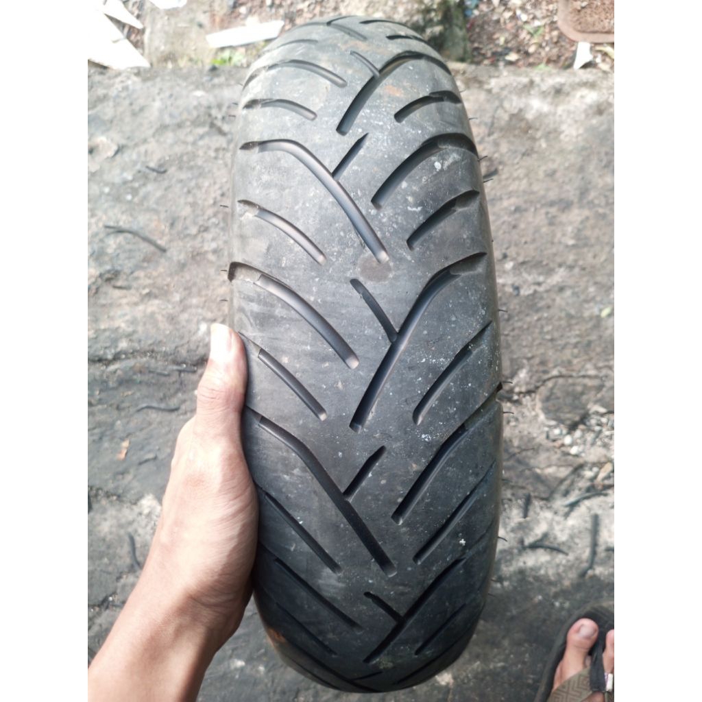 BAN MOTOR IRC BAN NMAX BELAKANG BAN UKURAN 130/70 BAN MOTOR NMAX TUBLES BAN IRC TUBLES RING 13 BAN R