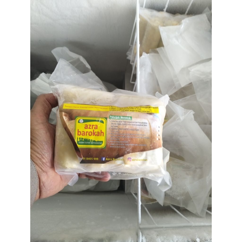 

AZRA BAROKAH PISANG MOLEN LUMER SENSASIONAL