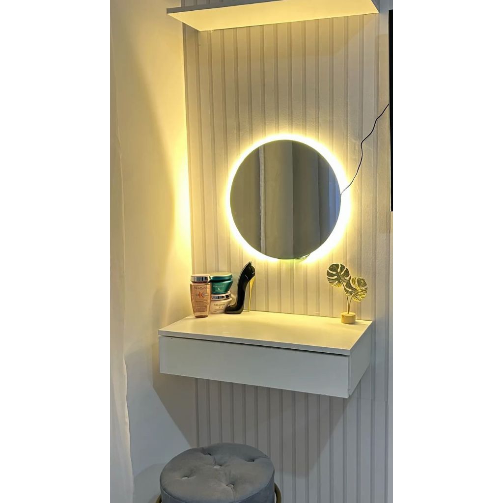 Meja Rias kecil Minimalis