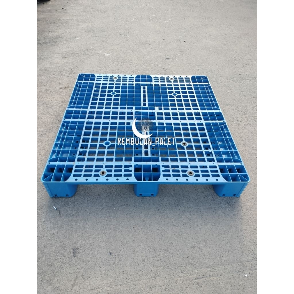 

Palet plastik bekas Uk 110x110x15Cm