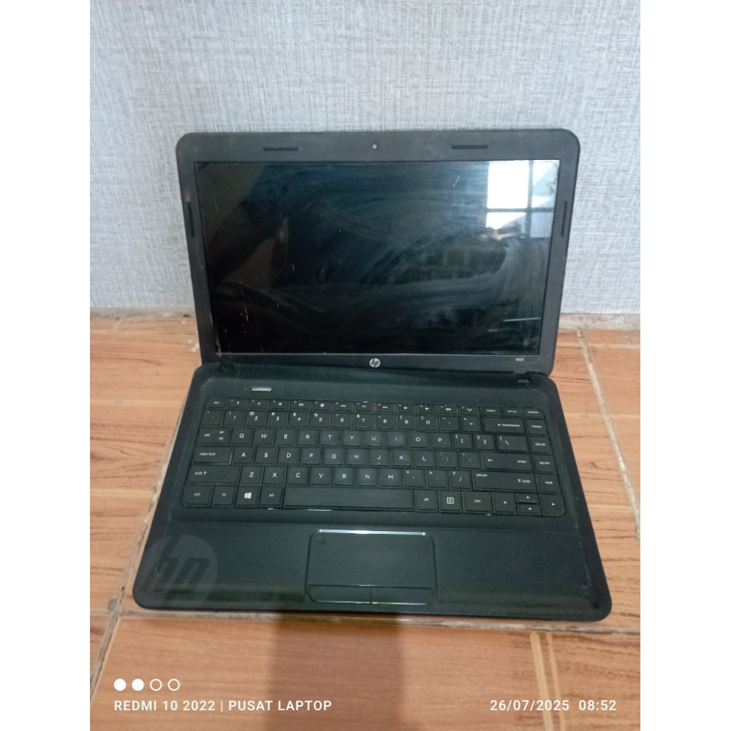 Laptop Hp 1000 Core i3 ram4 DDR3 hardisk 320gb kondisi matot gambling Belum dicek detail