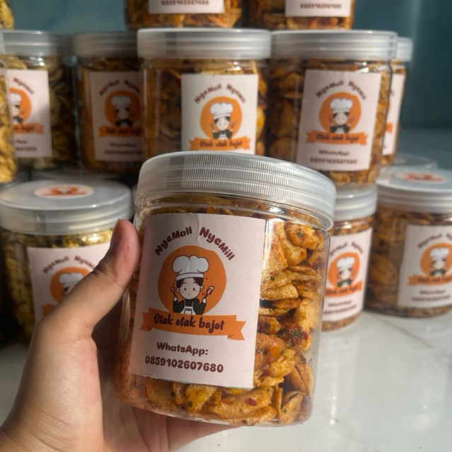 

Cemilan Otak Otak Ikan Pedas Bojot Varian Rasa Daun Jeruk Balado Cabe Asli