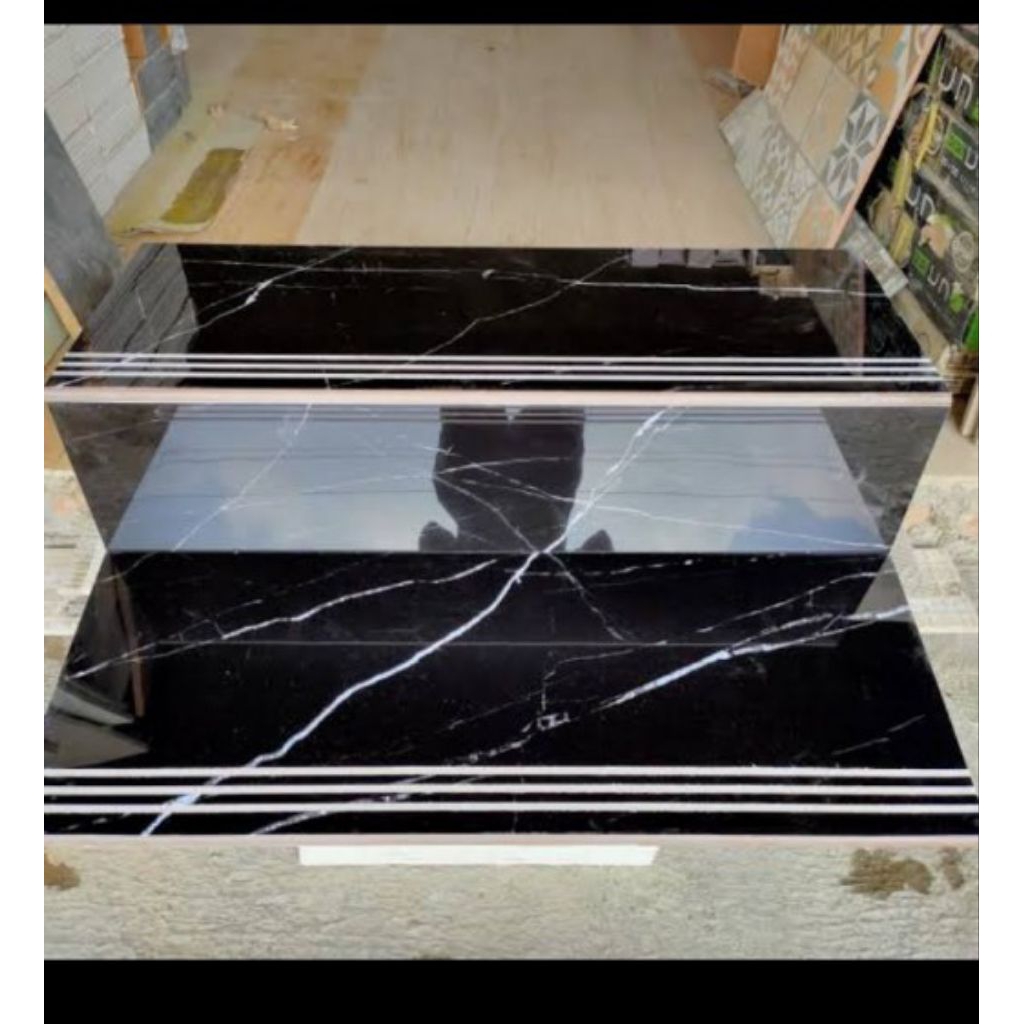 GRANIT ANAK TANGGA/PIJAKAN TANGGA/TRAP TANGGA STEP NOSING UKURAN REQUESST CUSTOM APOLION BLACK