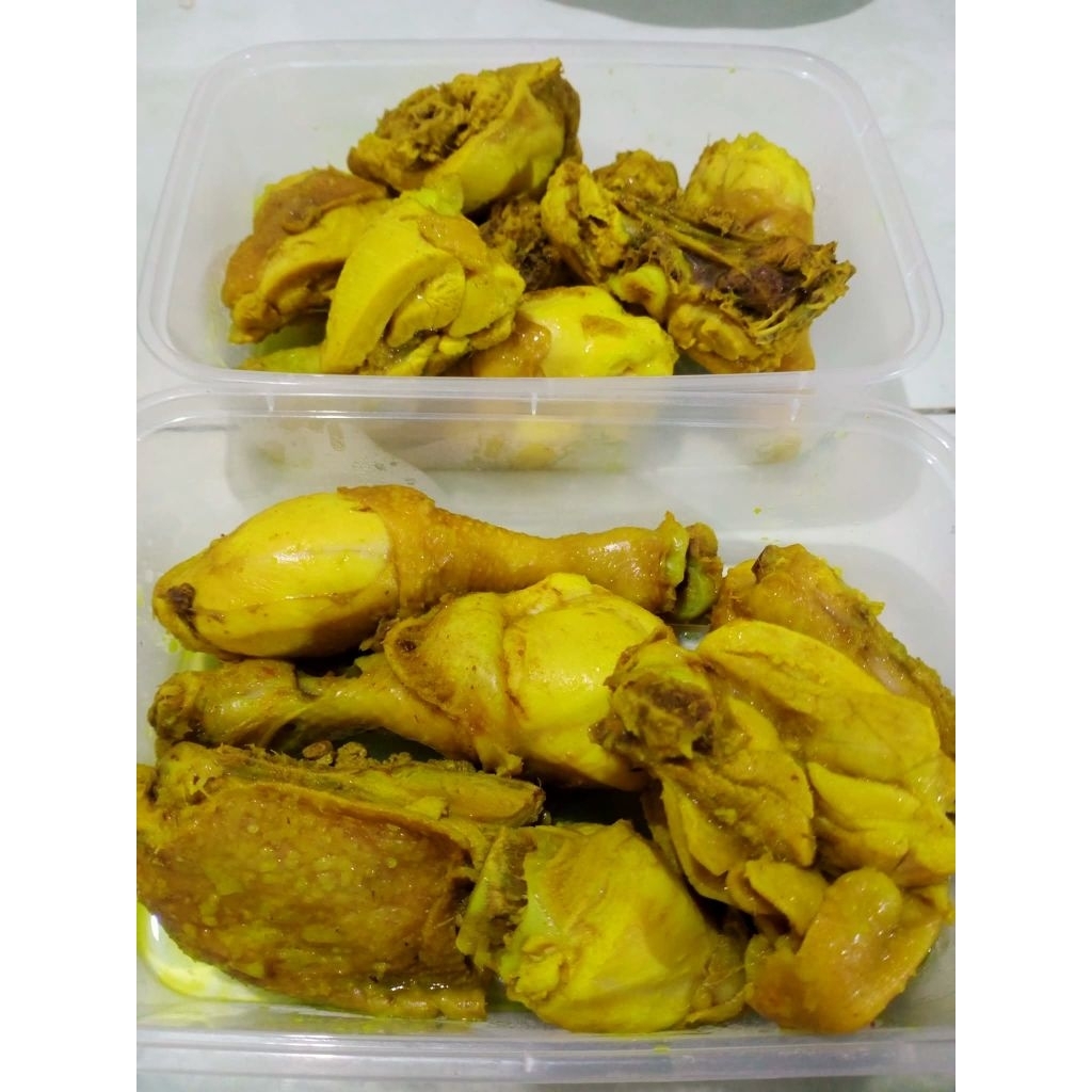 

Ayam ungkep+sambel tinggal goreng
