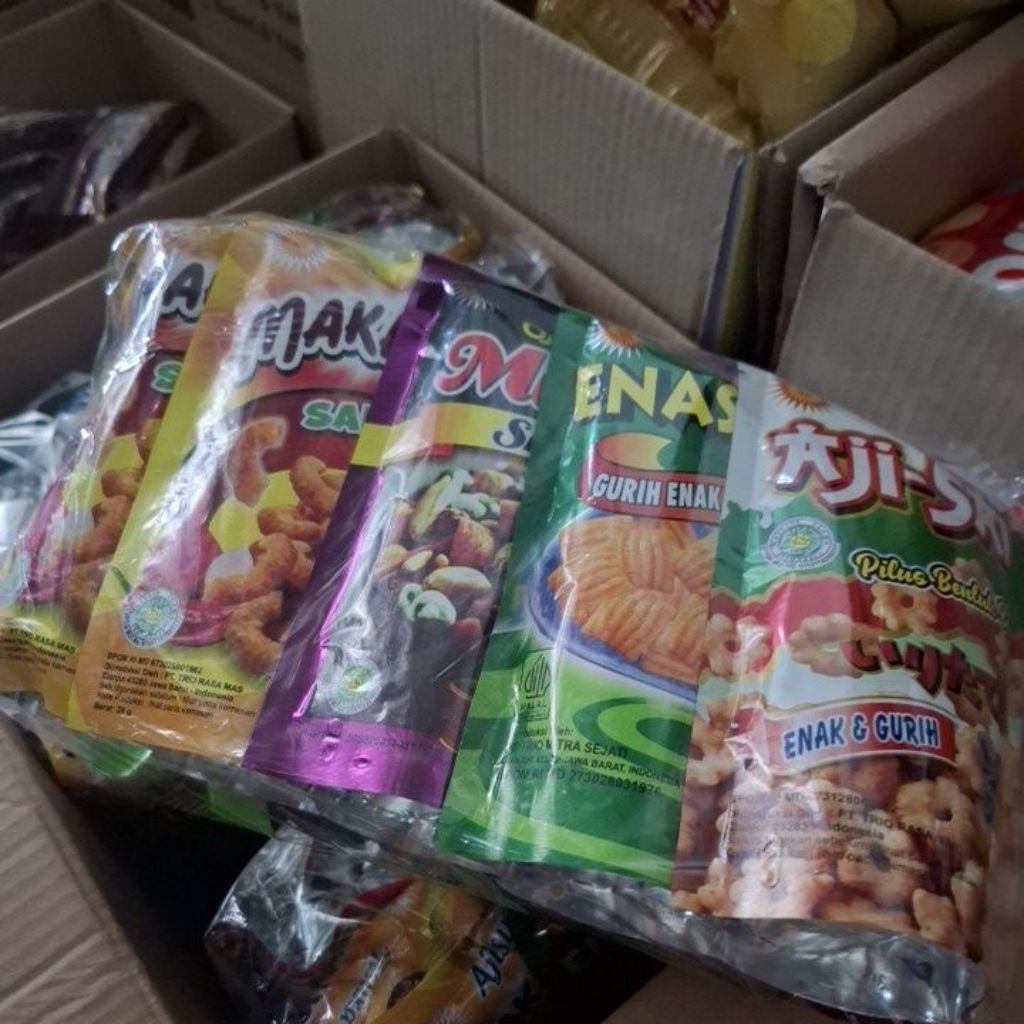 

snack campur isi 5 pcs