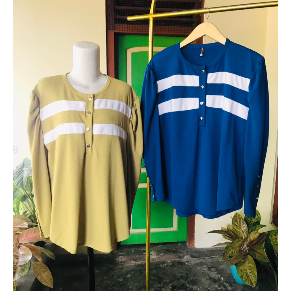 AQUILA atasan wanita // Kaos wanita kancing aquila