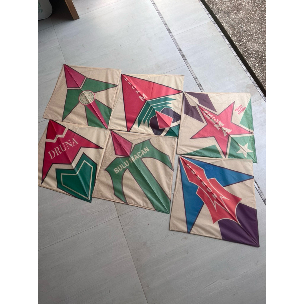 layangan sukhoi lilitan kertas tisu coklat murah