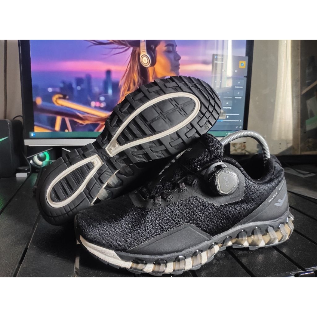 Sepatu Gunung Trail Run NEGO Pro Spec Size 40.5 Good Condition second preloved