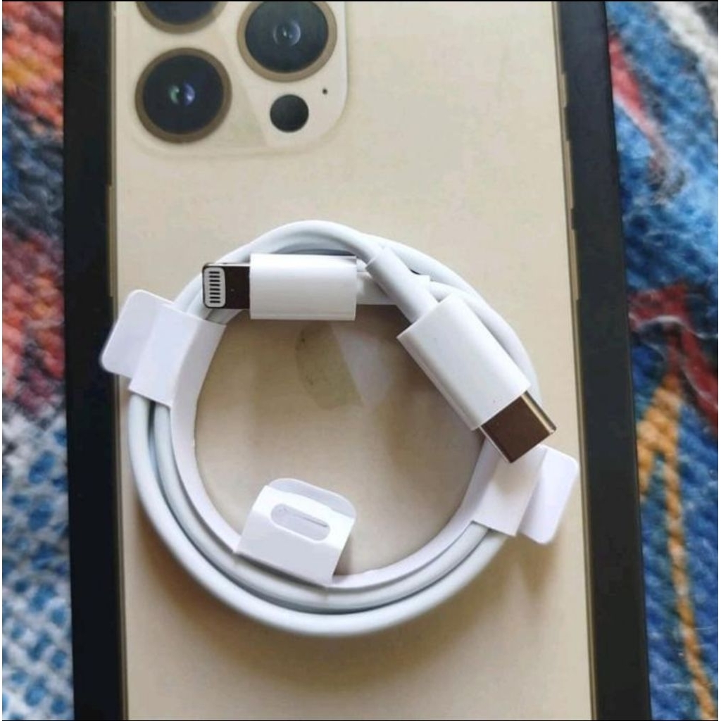 Kabel Data iphon 1 meter Usb-C To Lightning ori magnet