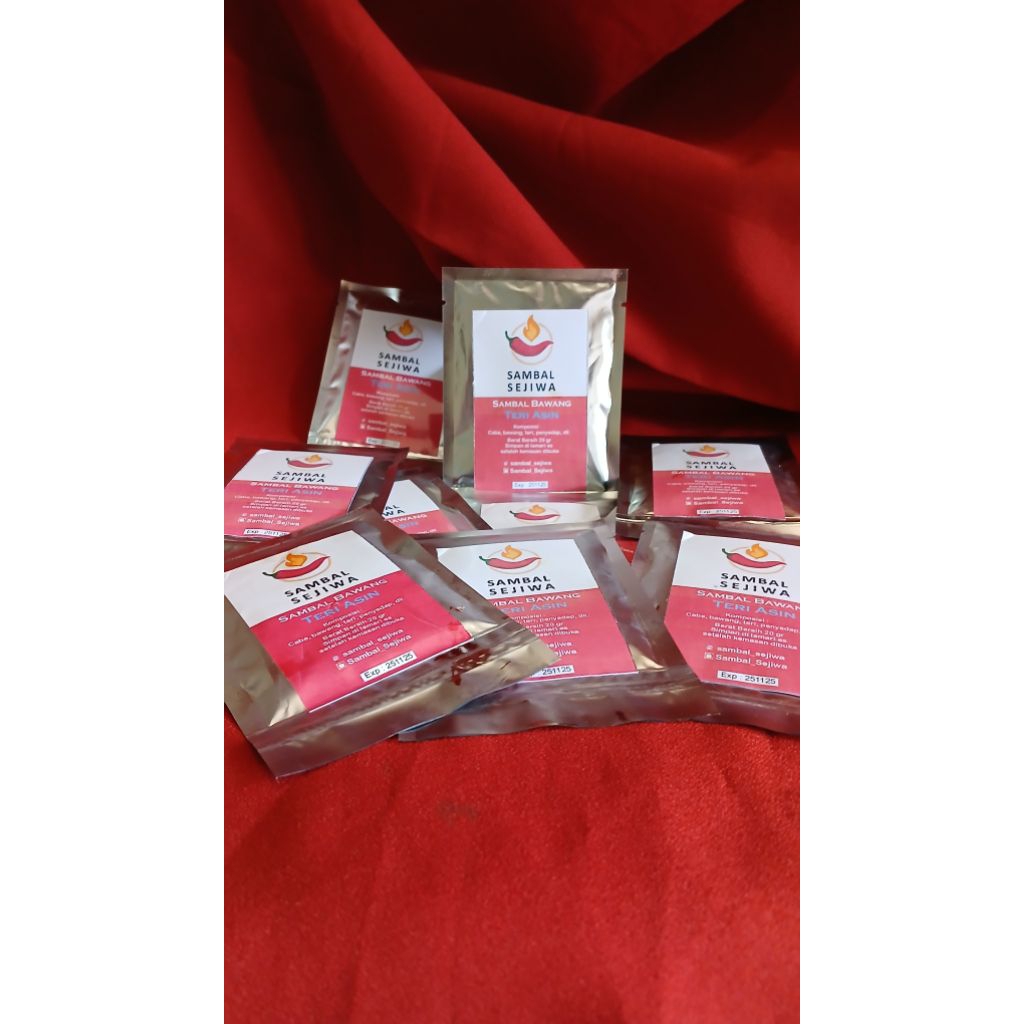 

Sejiwa Sambal Sachet - Sambal Bawang Teri Asin - Sambal Homemade Praktis 20 gram - Sambal Teri Pedas Enak Gurih