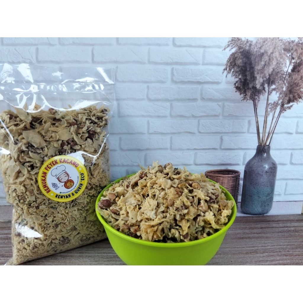 

Remukan rempeyek kacang banyak isinya enak dan gurih berat 320gram