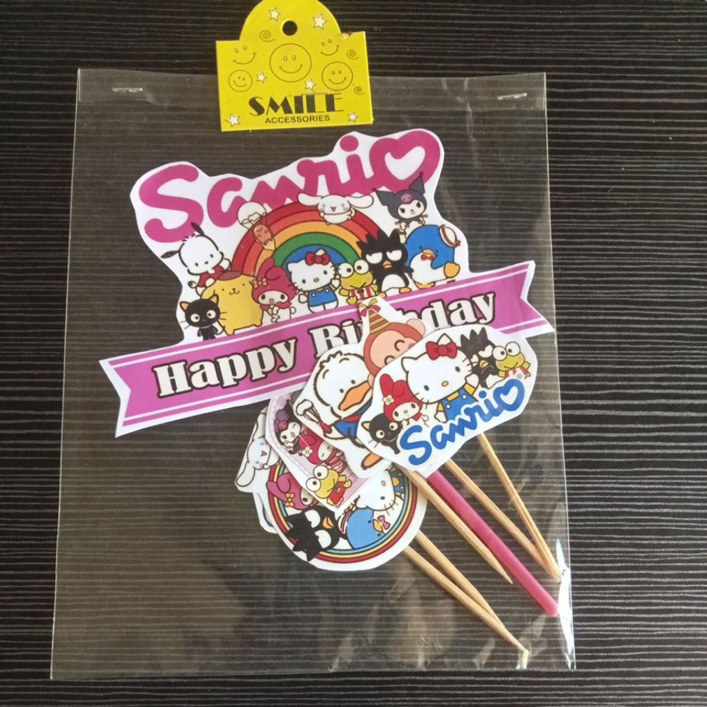 

TOPPER Kue Ulang Tahun Karakter Avengers, Sanrio, Unicorn