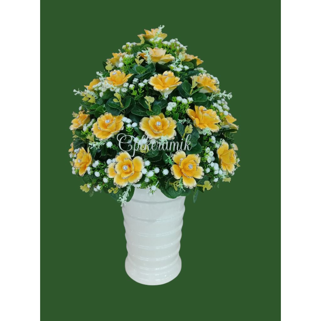 Rangkaian bunga keramik pot tinggi