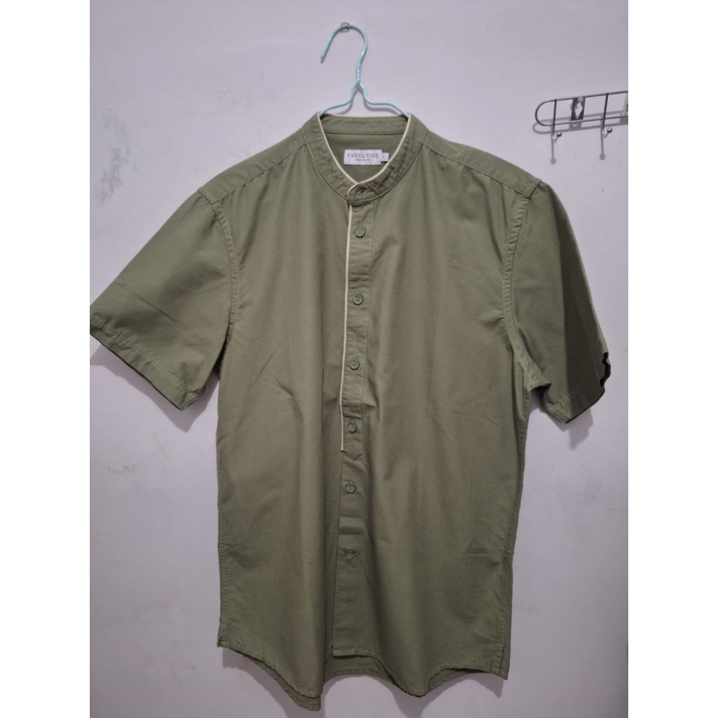 Preloved Kemeja Pria Executive