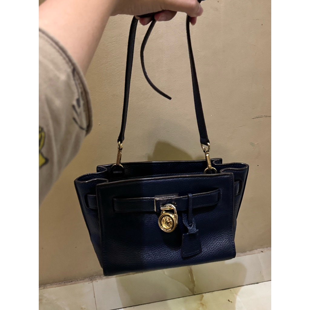 preloved mk hamilton small sling bag