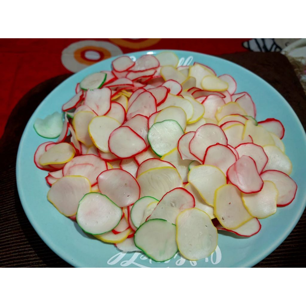 

Krupuk seblak mentah atau krupuk polet