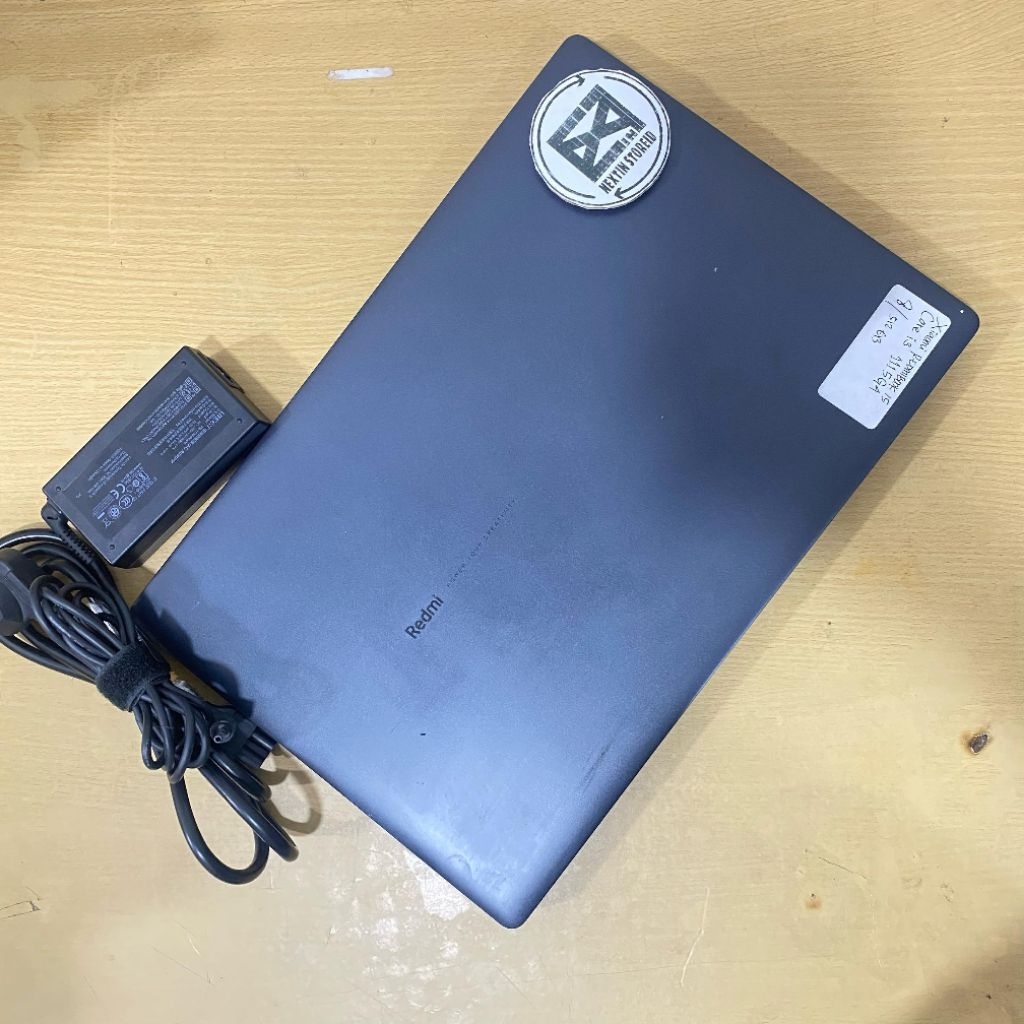 LAPTOP XIAOMI REDMIBOOK 15 CORE i3 1115G4 8GB SSD 512GB 15INCH SECOND MULUS BERGARANSI