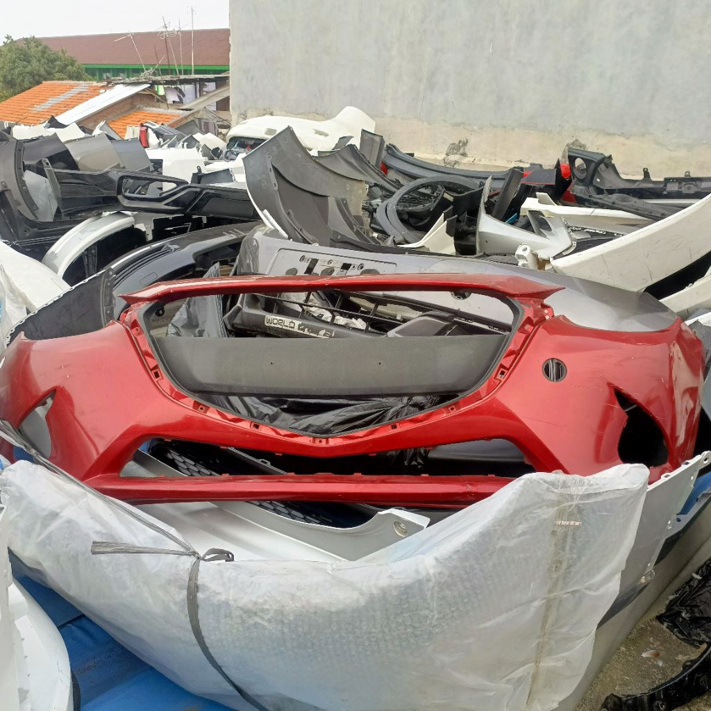 Bumper Bemper Bagian Depan Mazda 2 Skyactive Original