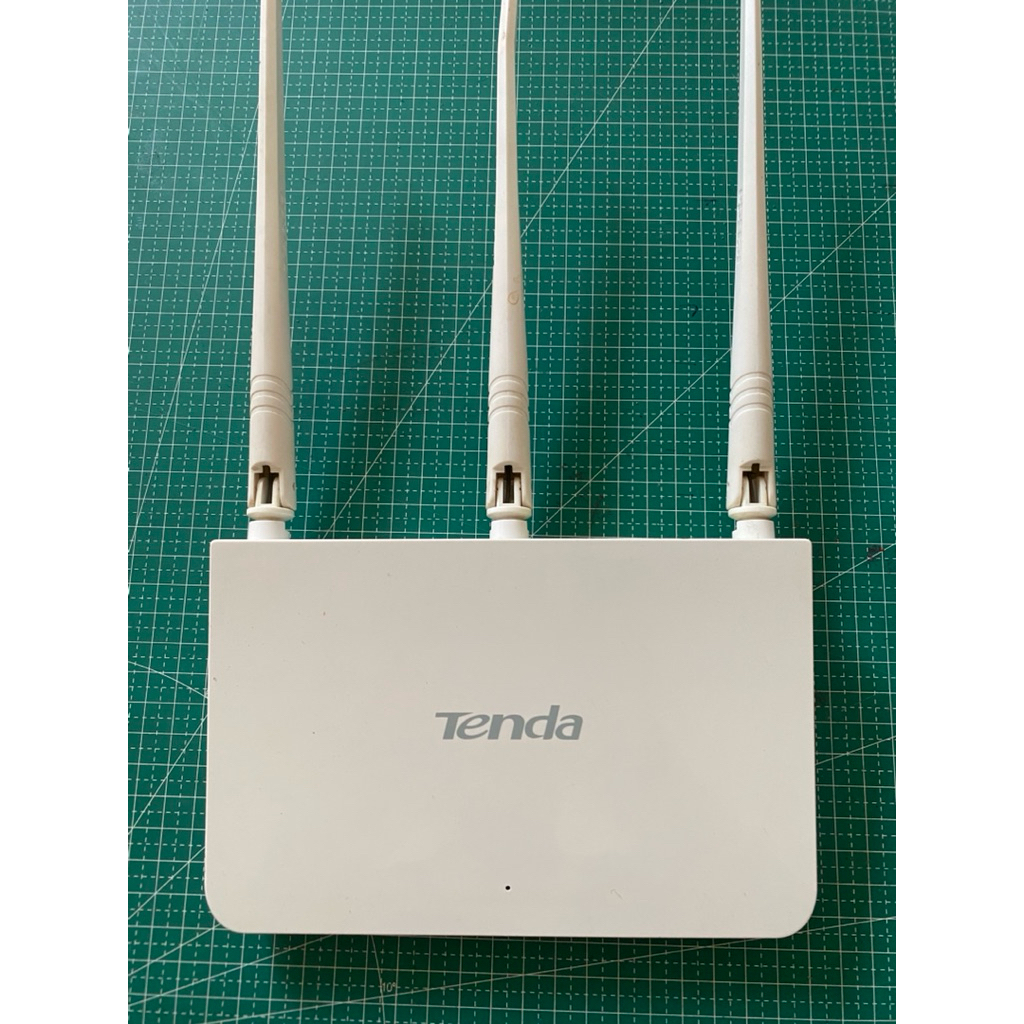 Router Modem Tenda F3 Second