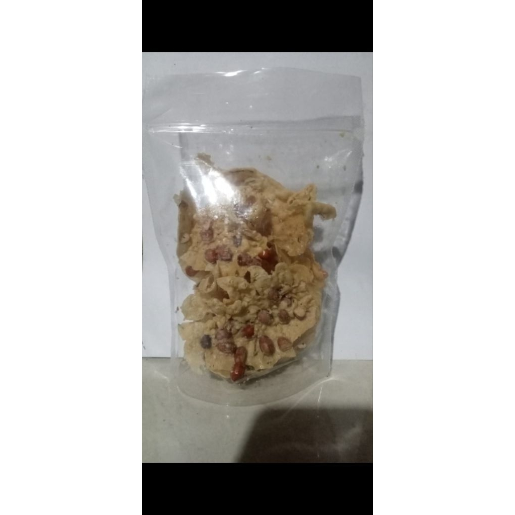 

peyek kacang gurih renyah