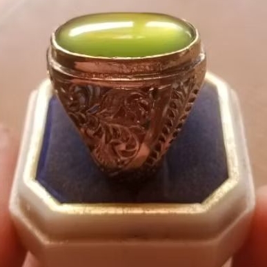 Batu Serpentine Ijo Apel