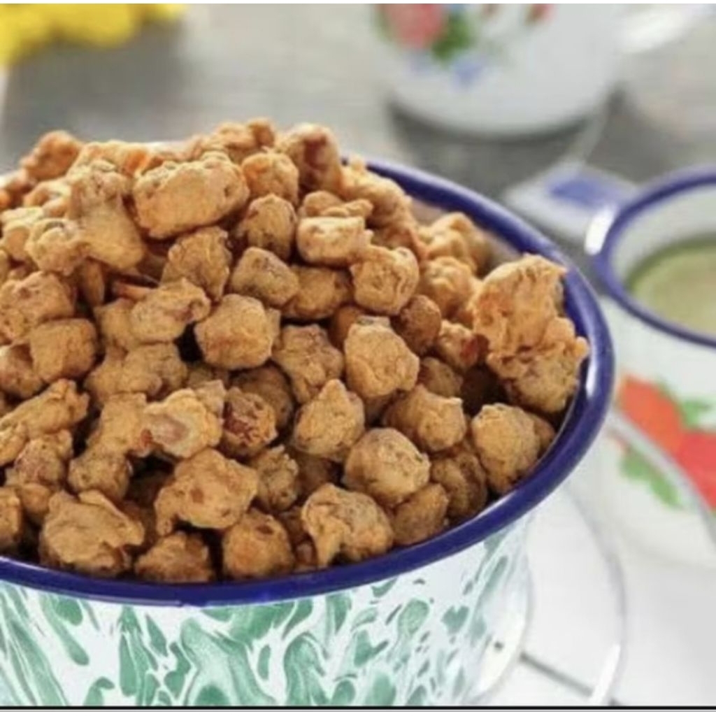 

kacang krtiting/kribo renyah dan gurih