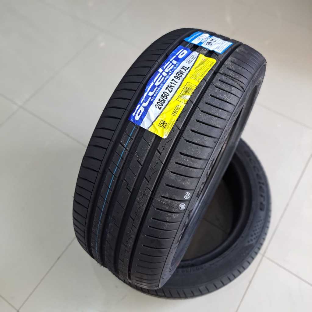 BAN MOBIL TUBLES 205 50 R17 ACCELERA IOTA EVT RING 17 205/50 R17