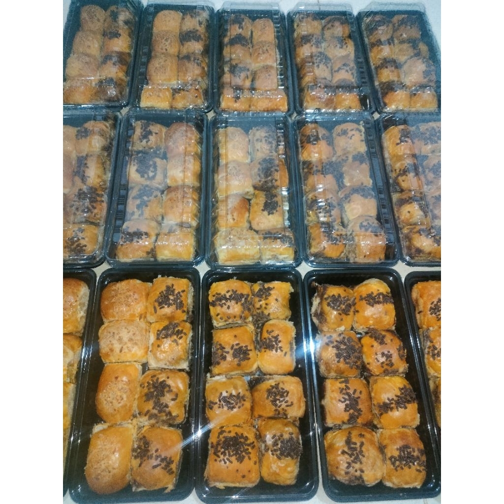

Bollen pisang coklat/keju pastry