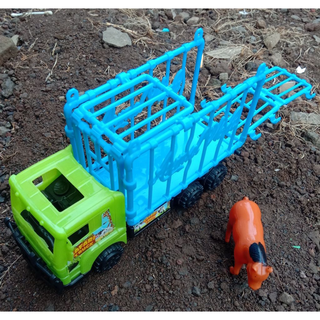 MAINAN SAFARI TRUK / MOBIL TRUK SAFARI