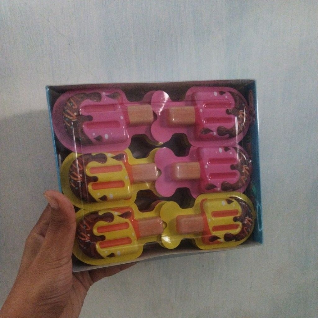 

BISKUIT COLEK COKLAT ISI 30 PCS