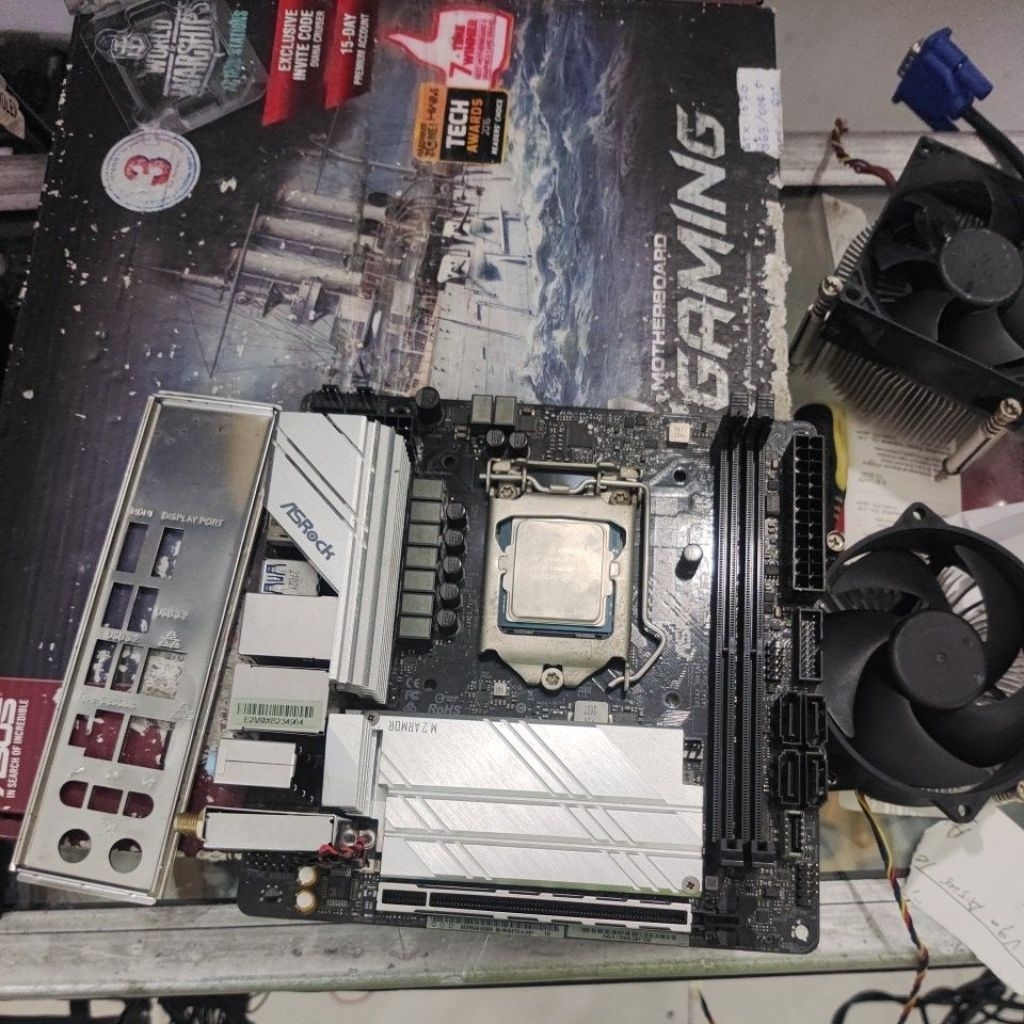 mainboard ASRock z590m ddr4 + procsesor i5-11400f gen11