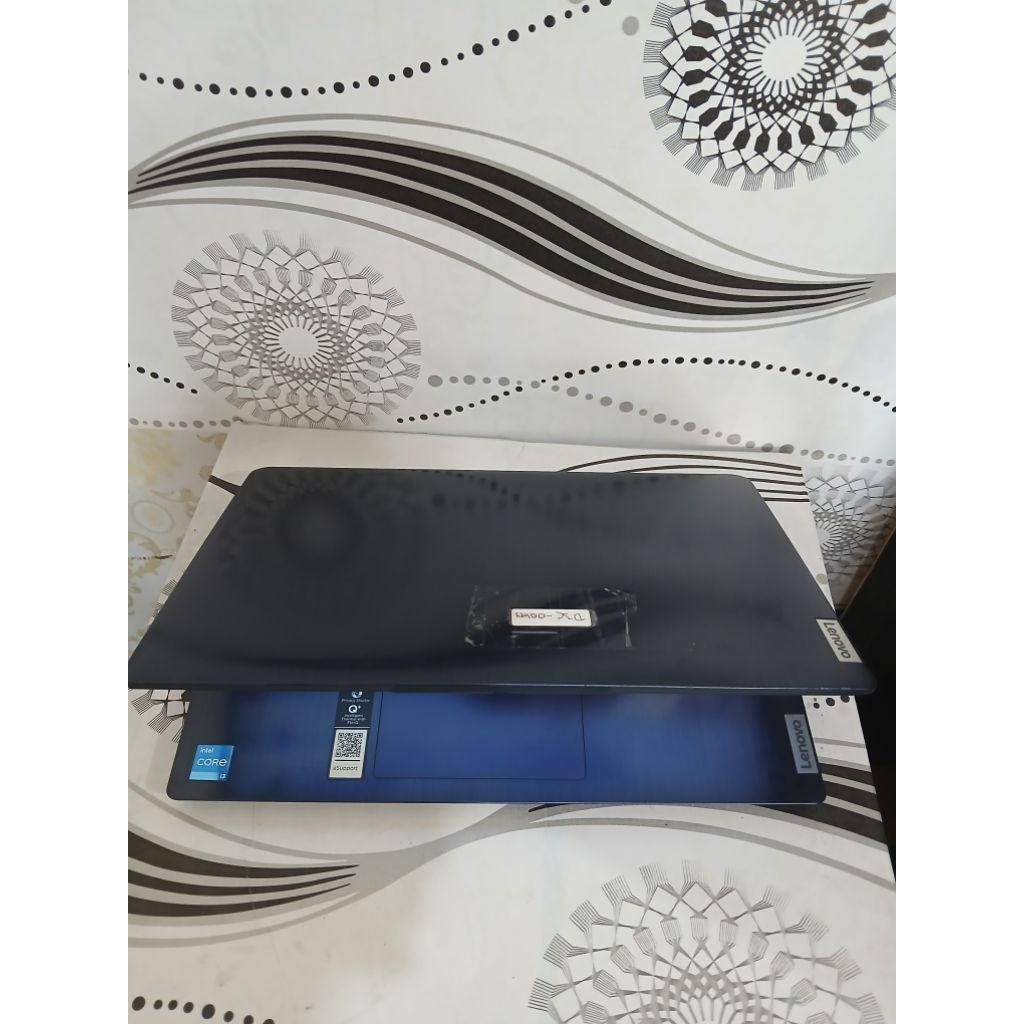 Lenovo Ideapad slim3/core i3-1115G4/ram 8gb/ssd 512gb