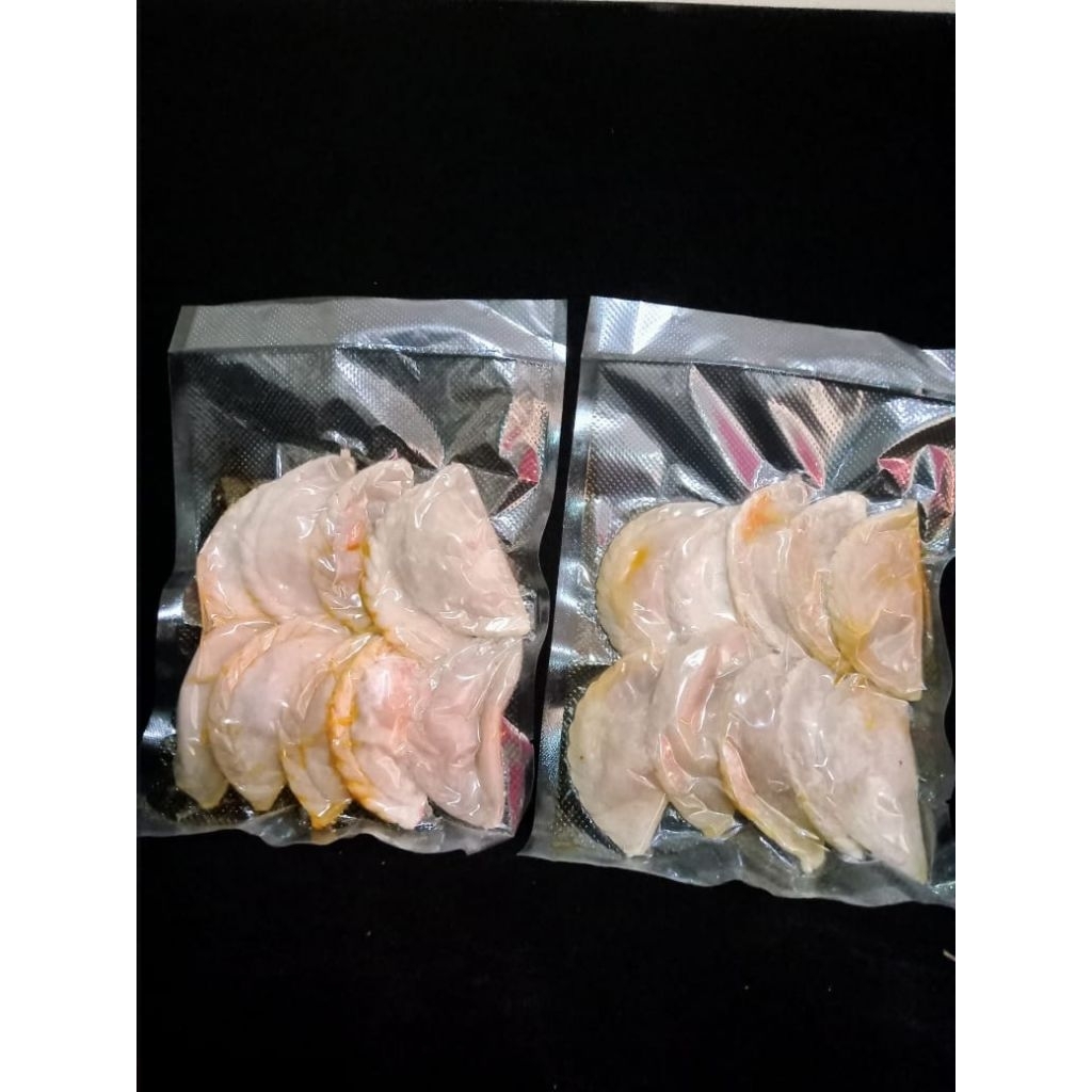 

PAKET BUNDLING CIRENG MINI ISI AYAM SUWIR PEDAS ISI 10 PCS